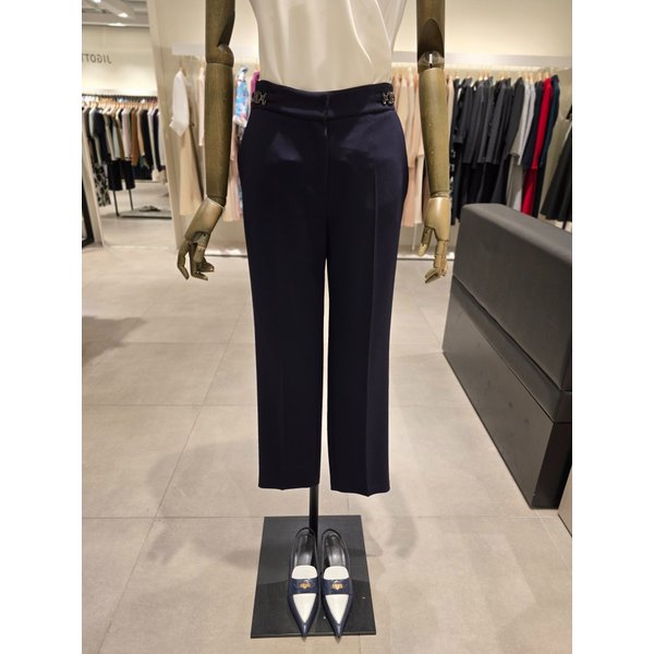 [파주점] 베일런 모던 테이퍼드 팬츠 JR4A0SL369