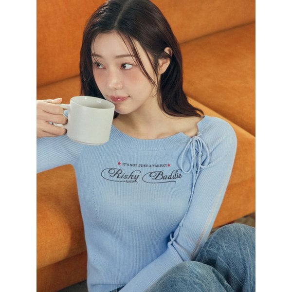 [CAPSULE LINE] 언발 레이스업 보트넥 니트 풀오버  ES2KL362