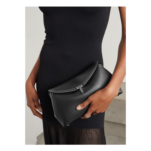 티락 텍스처 가죽 클러치 블랙 1647597349544715