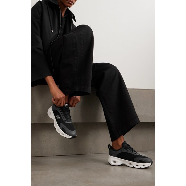 클라우드 러버 트림 메쉬 스니커즈 46376663162938732