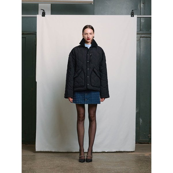 BLACK QUILTED NYLON DOLMAN SLEEVE HALF COAT