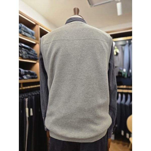 [여주점] 코오롱 브렌우드 남성 에센셜스 워셔블 브이넥 베스트 스웨터 BRWAX26271BEX