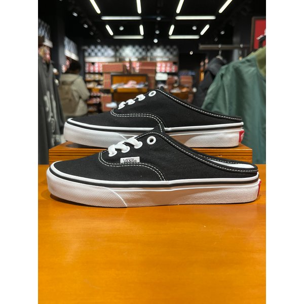 [시흥점] 남녀공용 스니커즈 어센틱 뮬 (블랙)(VN0A54F76BT)