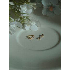 14k petit flower one touch earring