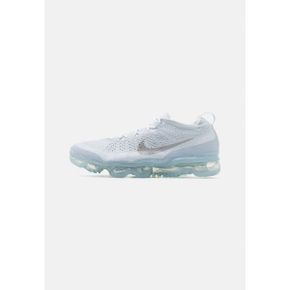 3244958 Nike 나이키 스포츠웨어 AIR VAPORMAX 2023 - 트레이너 순백금/화이트